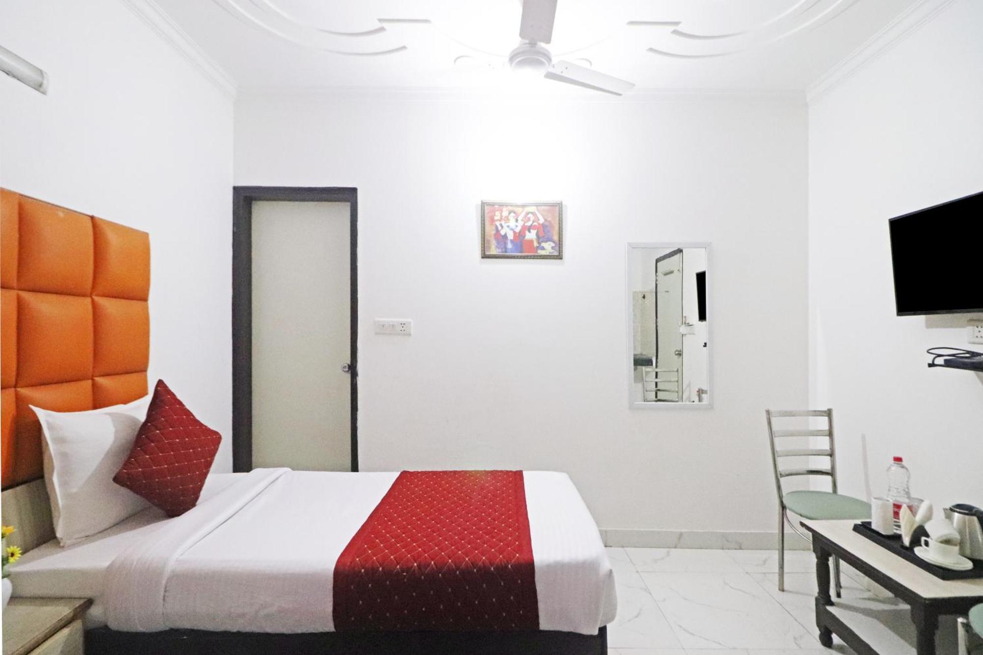 Clink Airport Stay -New Delhi Exterior photo