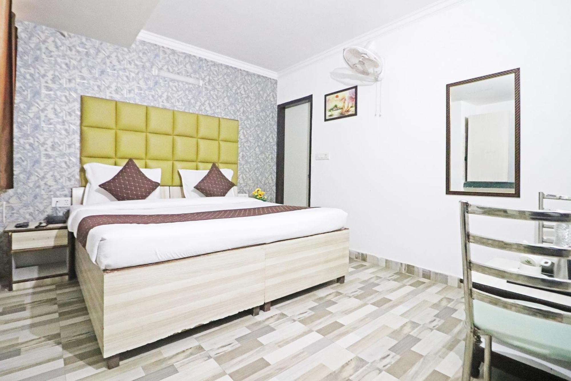 Clink Airport Stay -New Delhi Exterior photo