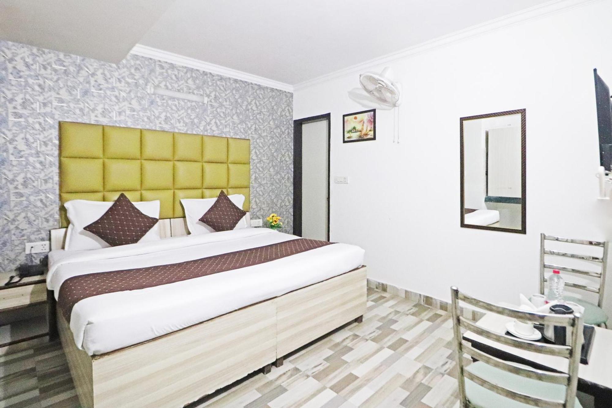 Clink Airport Stay -New Delhi Exterior photo
